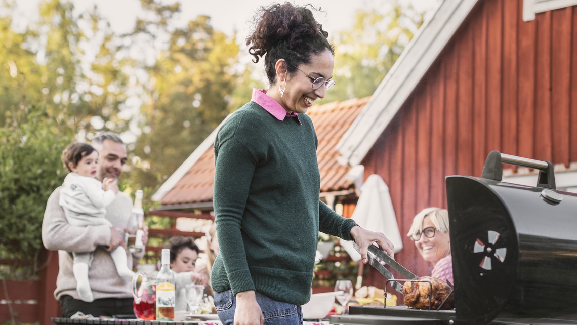 Sommarmiddag med vänner och familj