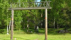 Roslagsledens startpunkt i Rinkebyskogen.