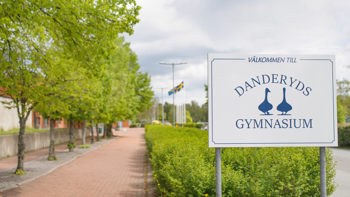 Skylt Danderyds gymnasium