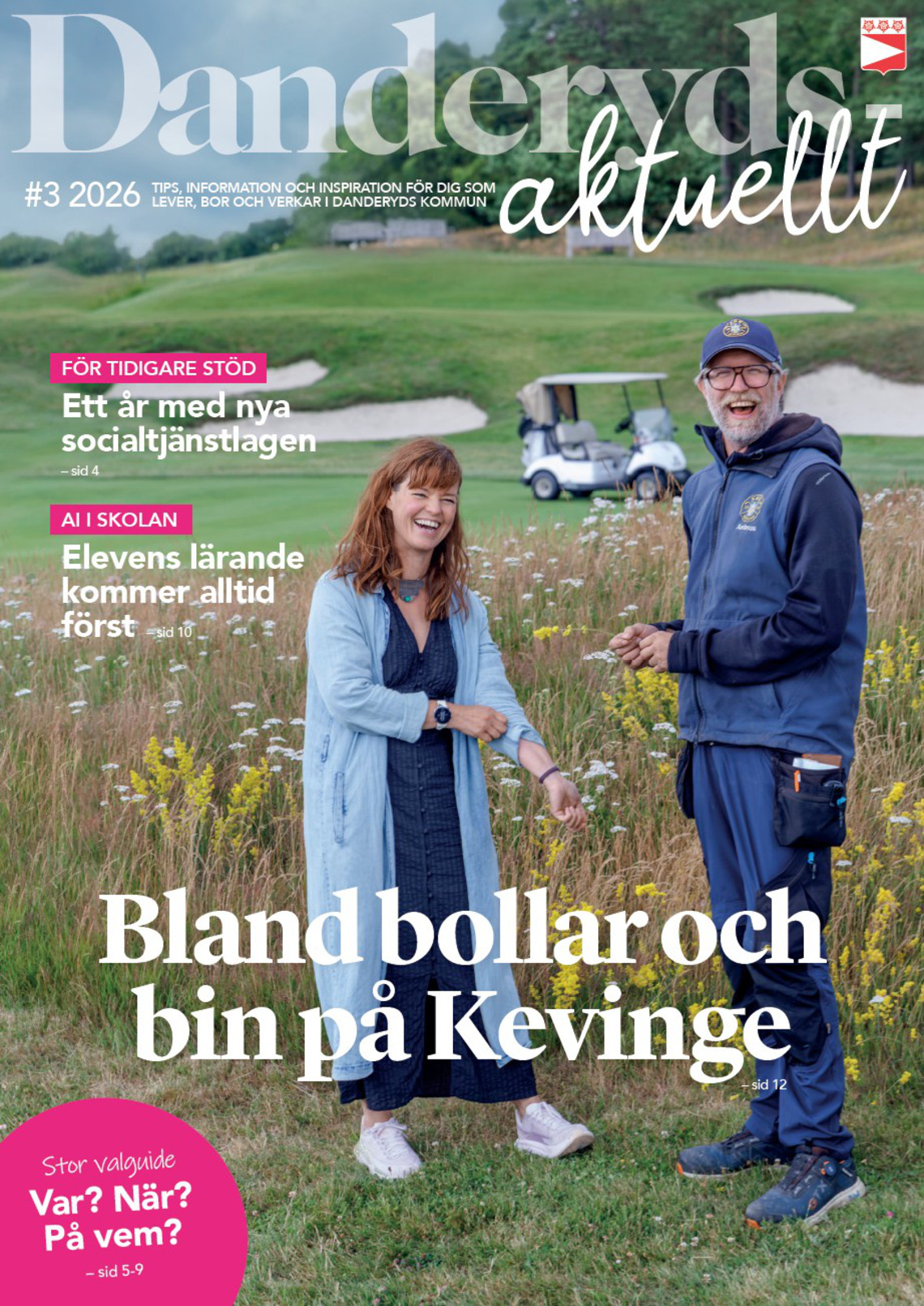 Tidningsomslag med tv&aring; glada personer p&aring; ett f&auml;lt p&aring; en golfbana